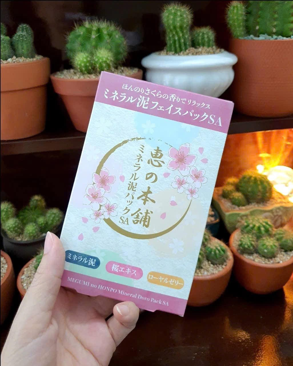 Na bun khoang Megumi