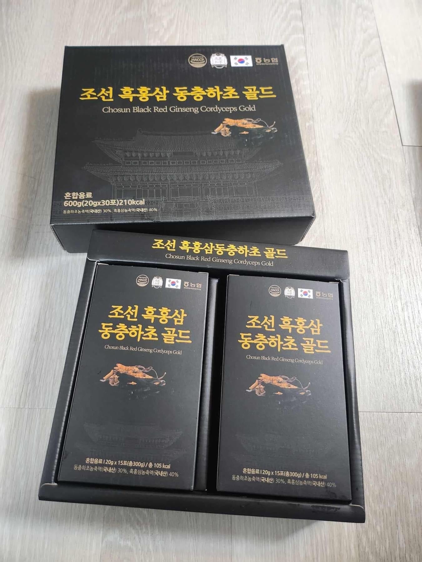 Thach collagen hac sam dong trung