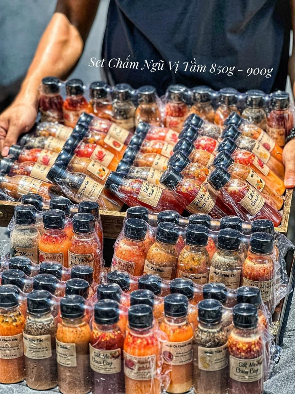 Set nuoc cham ngu vi
