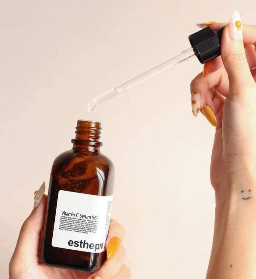 SERUM 𝗘𝗦𝗧𝗛𝗘𝗠𝗔𝗫 𝗩𝗜𝗧𝗔𝗠𝗜𝗡 𝗖 𝟱𝟲𝟭