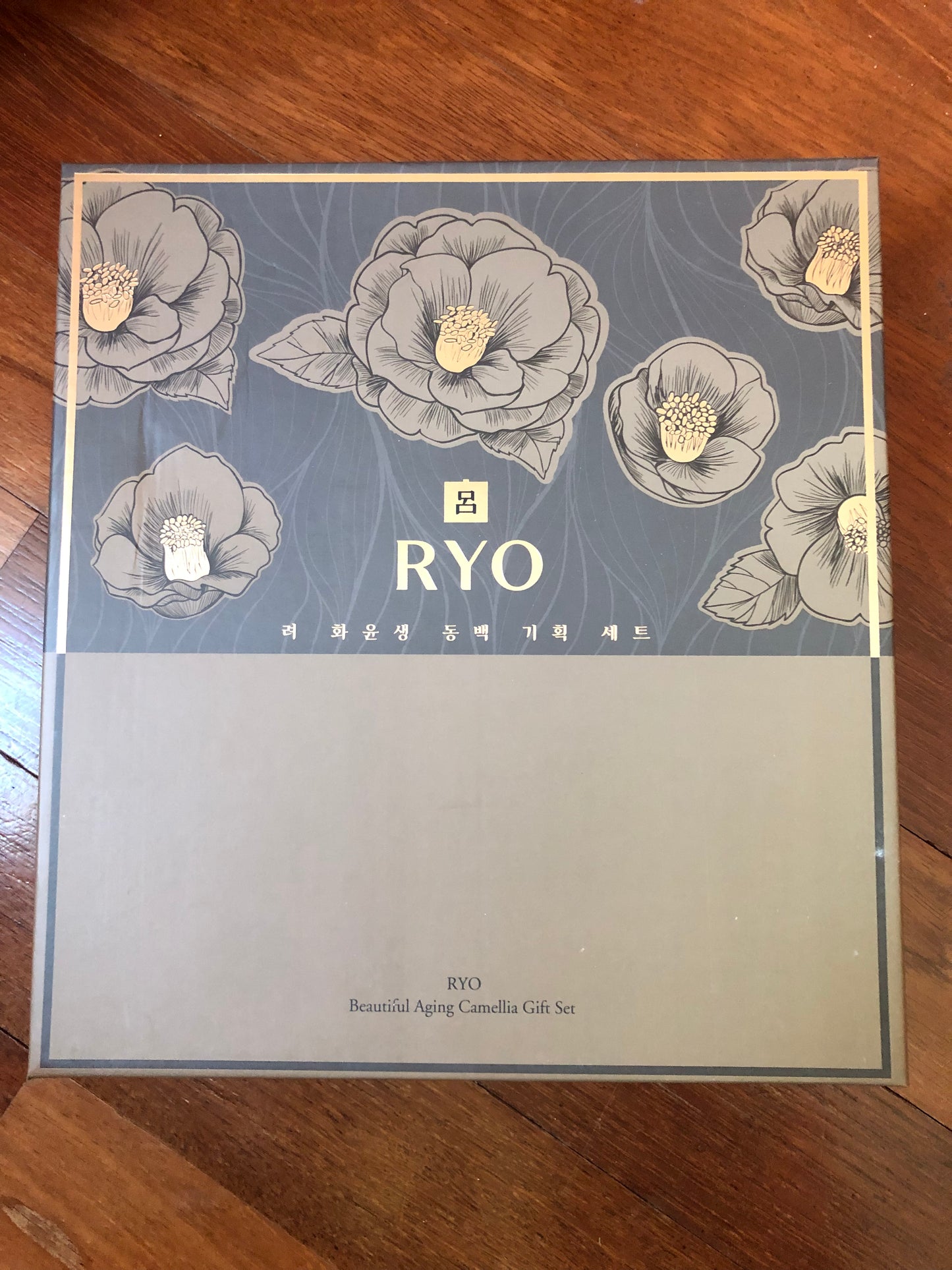 Set thuong hang Ryo dau goi nhan sam