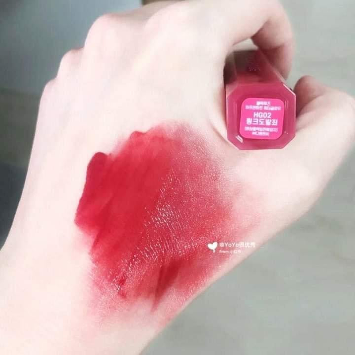 HG02 Black Rouge waterglow Half n Half