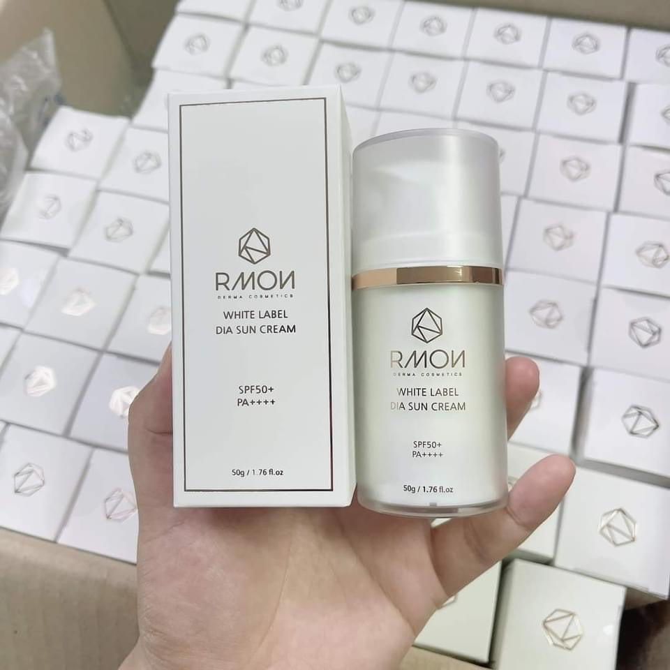 Kem chong nang Collagen Thuy phan Rmon