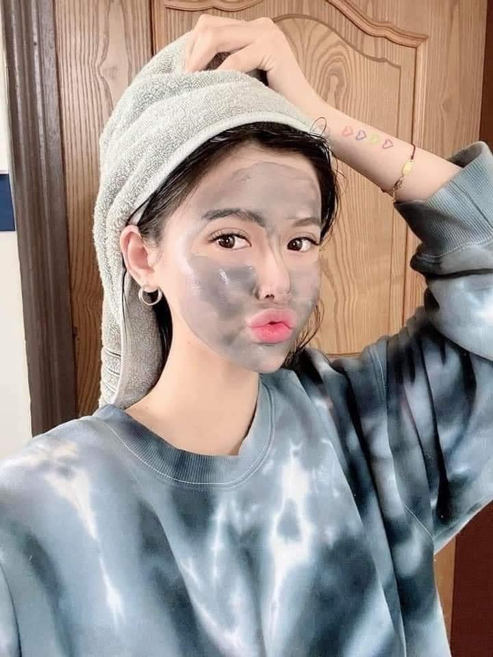 AraCharcoal mud cream mask Ara ( mat na u trang than hoat tinh) 250ml