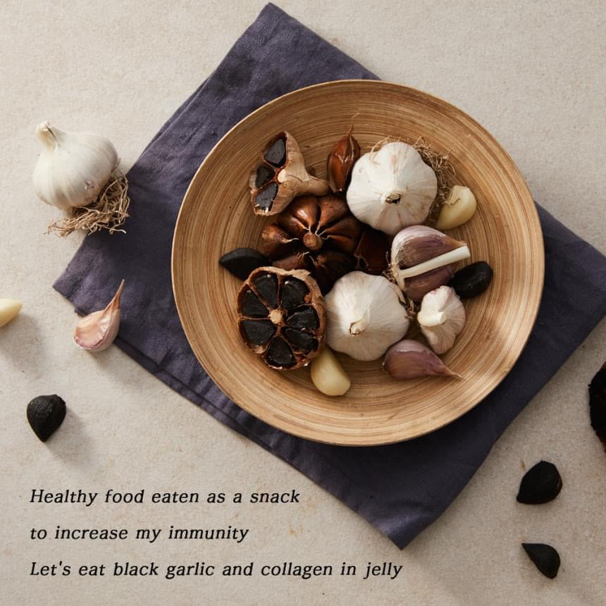 Thach toi den Black Garlic collagen stick