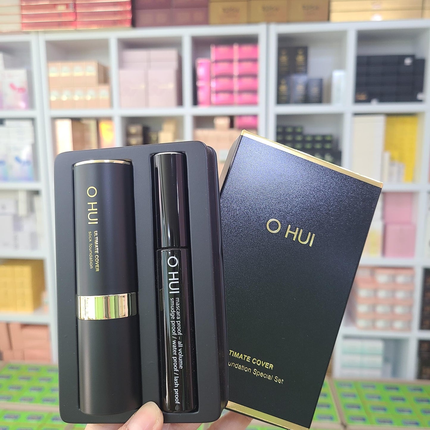 Kem thoi nen Ohui tang mascara