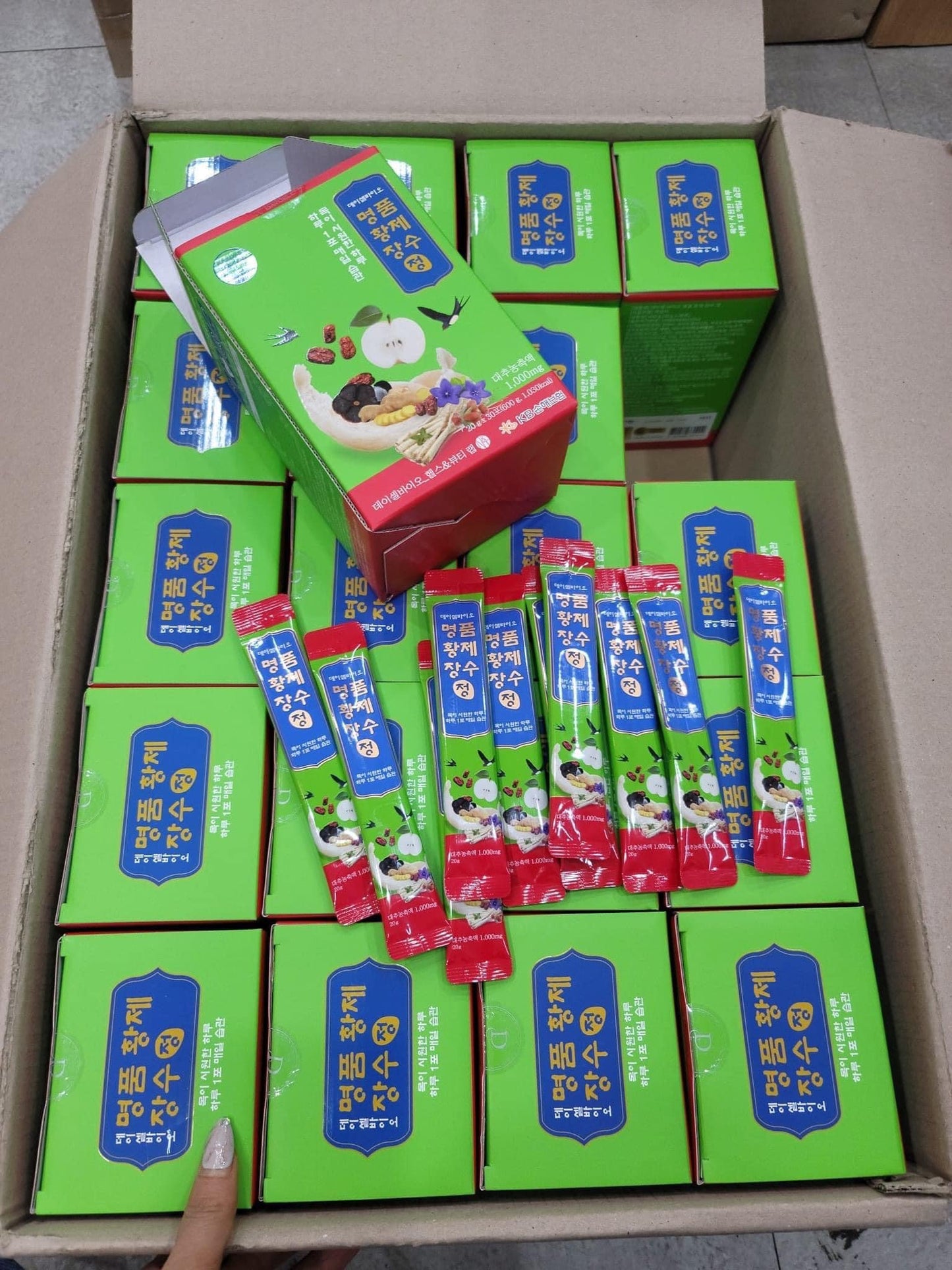 Nuoc yen Truong tho Hoang de Daycell