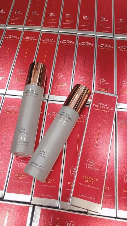 Xit chong nhan Derma Protector essence mist