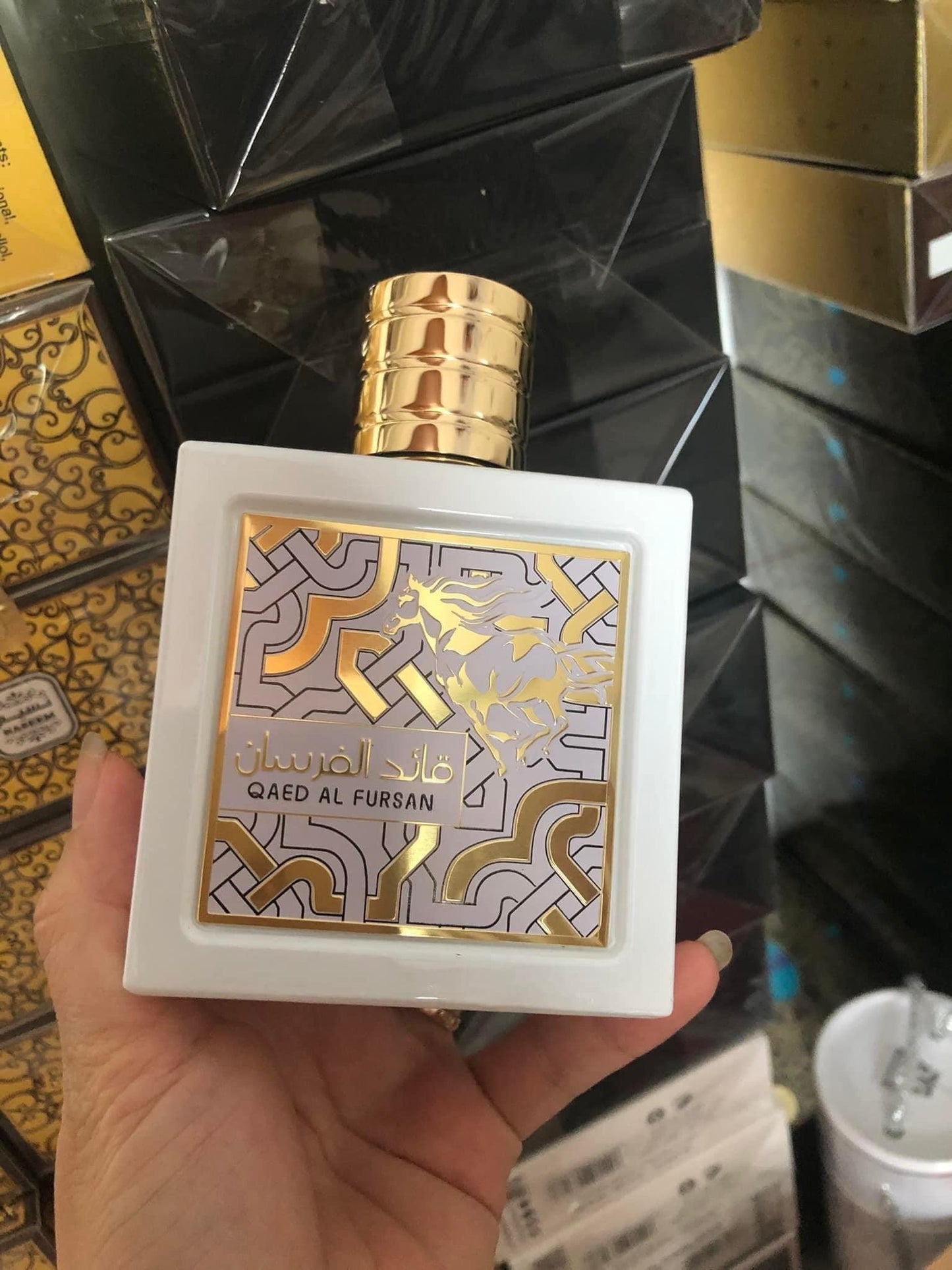 Nuoc hoa Dubai Qaed Al Fursan