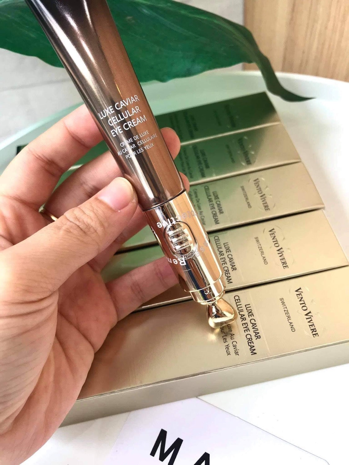 LUXE CAVIAR CELLULAR EYE CREAM Vento