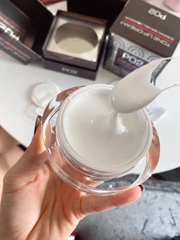 Kem PO2 tone up cream