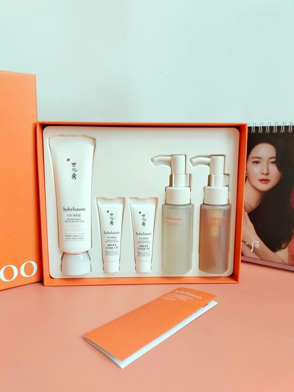 Set chong nang Sulwhasoo bach sam